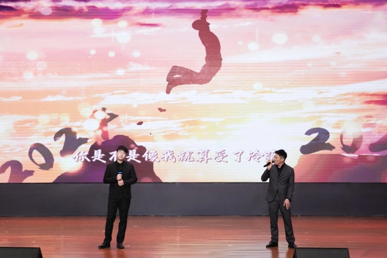 17414328824556973W8X.jpg 17414328824556973W8X.jpg